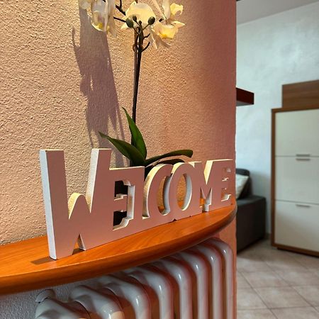 Comfy Apartment In Lecco 2 Luaran gambar